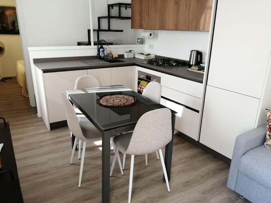 Stefania'S Corner, Apartment In Bergamo Eksteriør billede